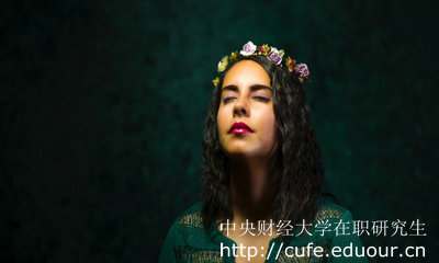 中央財經(jīng)大學(xué)一月聯(lián)考在職研究生考試難嗎？